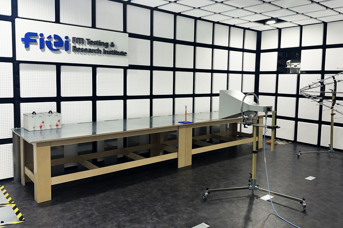 전자파 시험실(EMC TEST).jpg